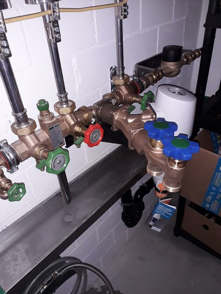 SaHa Haustechnik dein 24 Stunden Notfall-Service für Boiler-Entkalken und Sanitär und Heizung in der Region Brugg – Installateur pompe à chaleur Aarau